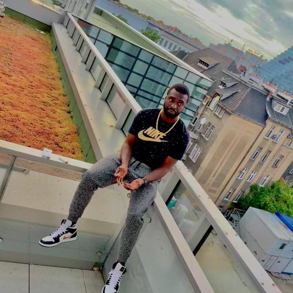 Meet your Posher, Kwame